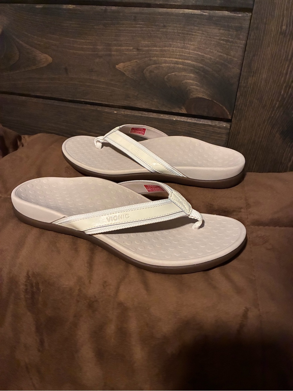 Vionic Women's Supportive Thong Sandals, size 9, orthaheel technology